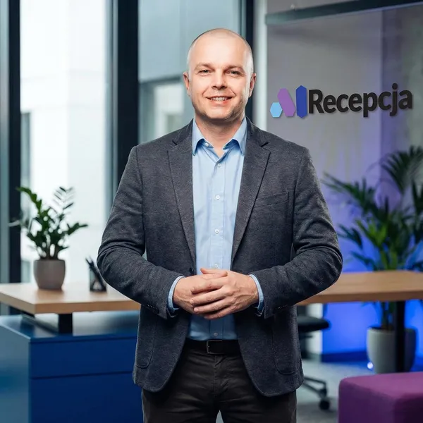 Maciek Banaszkiewicz — Founder of AI Reception